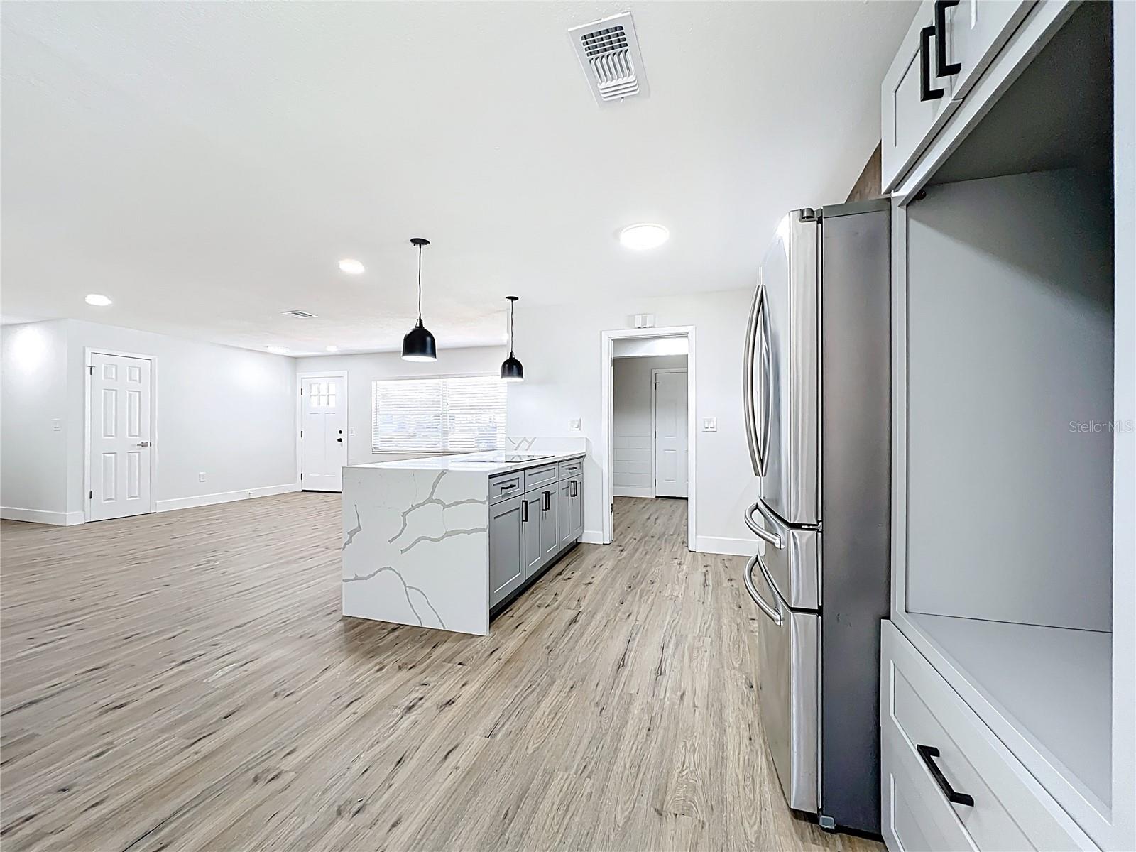 FOREST HILLS ESTATES - Residential