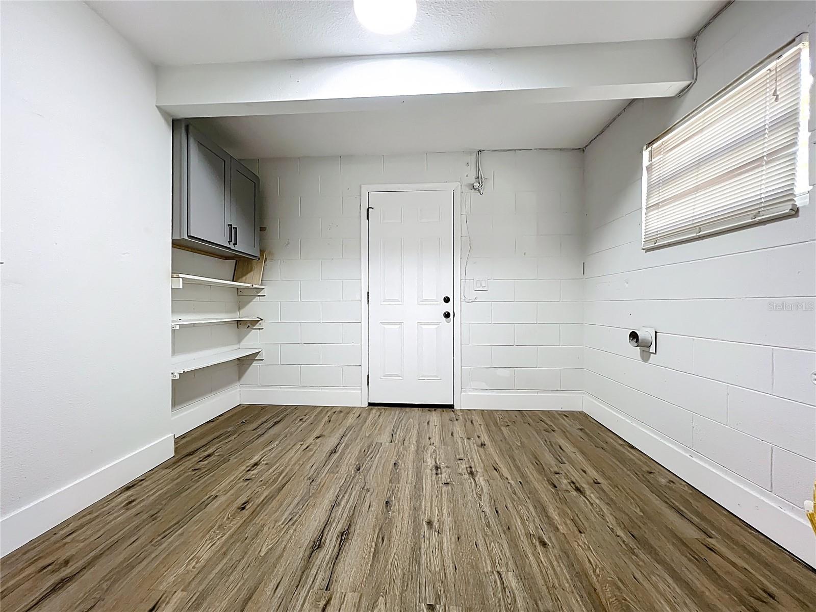 FOREST HILLS ESTATES - Residential