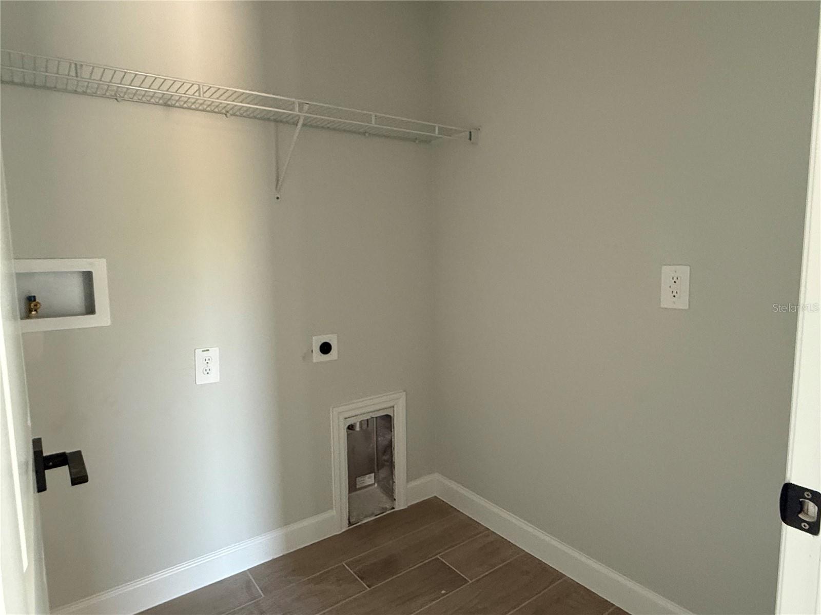 MONTAGUE TOWNHOMES - Residential