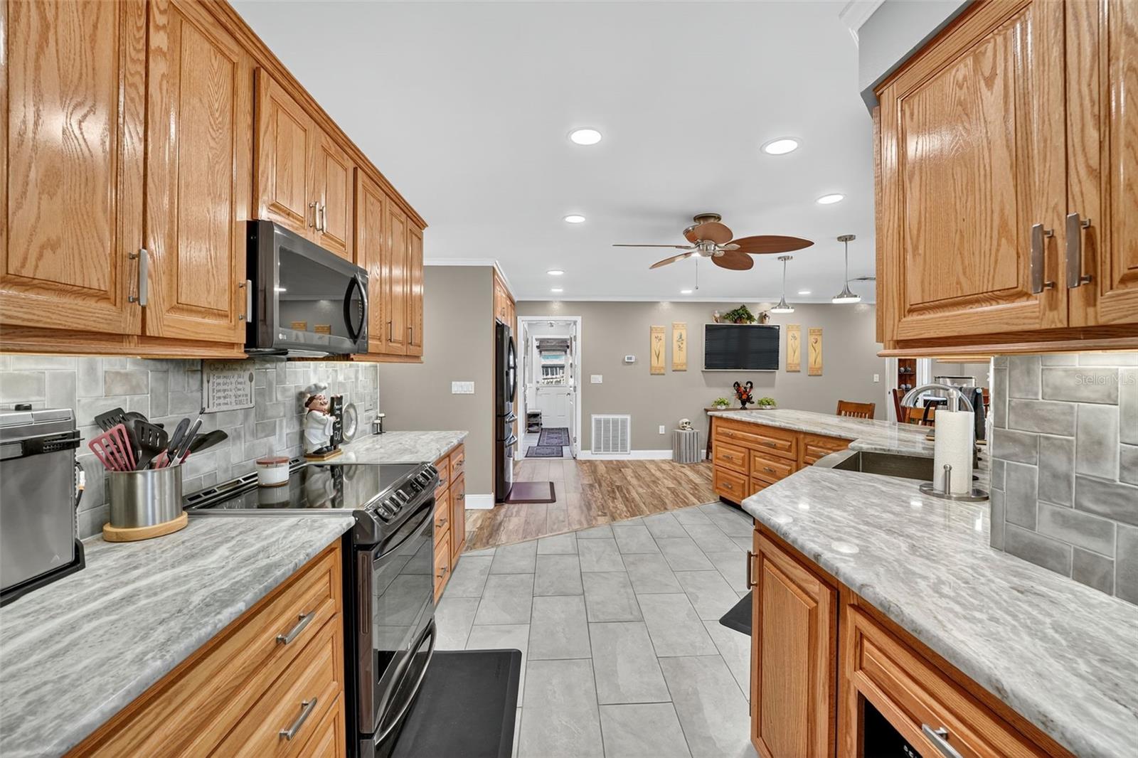 SEMINOLE GROVE ESTATES WEST ADD - Residential