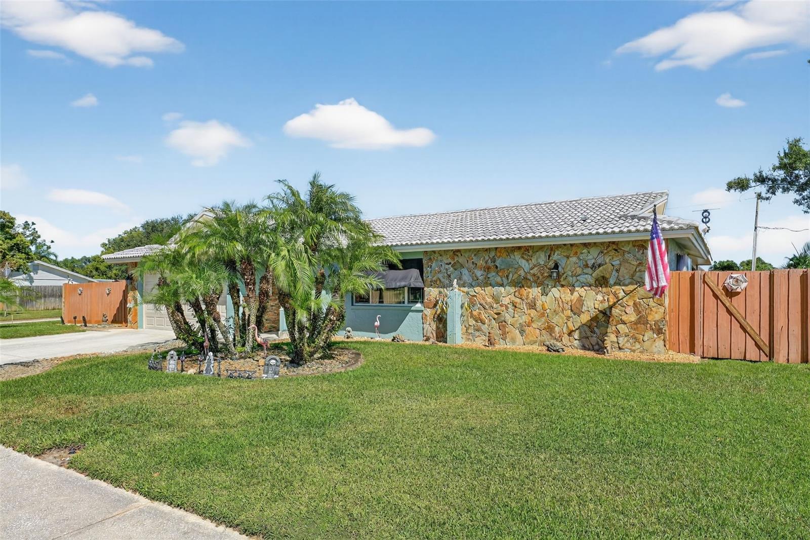 SEMINOLE GROVE ESTATES WEST ADD - Residential