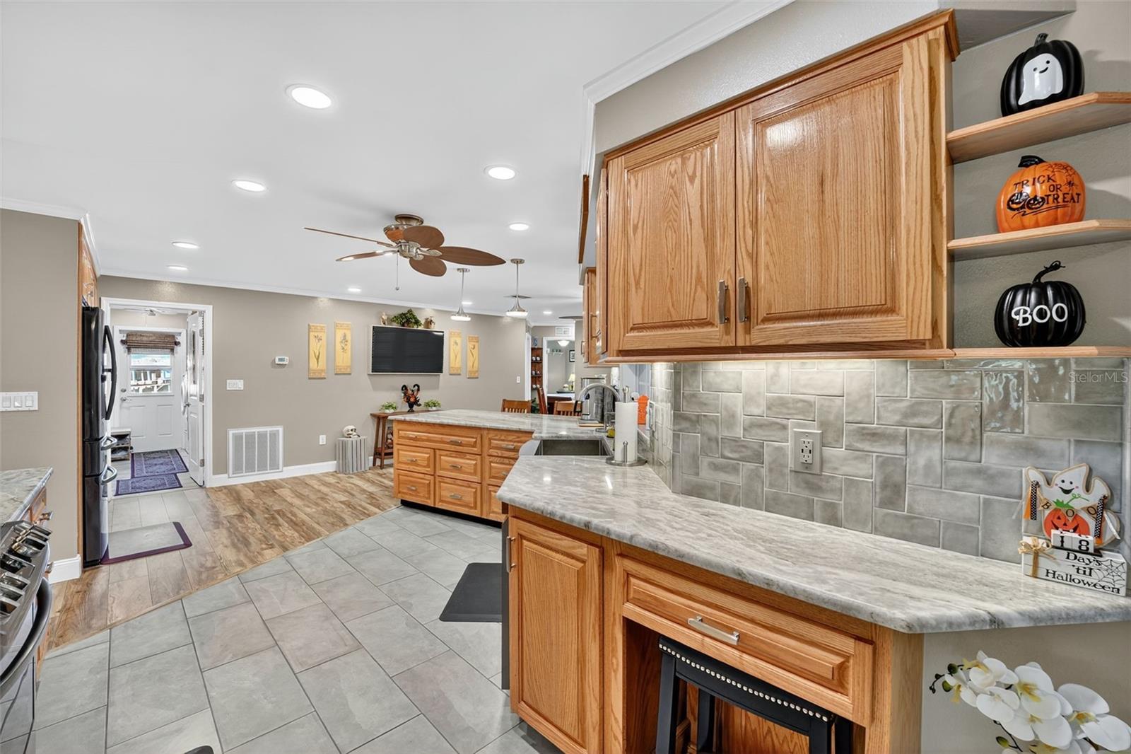 SEMINOLE GROVE ESTATES WEST ADD - Residential