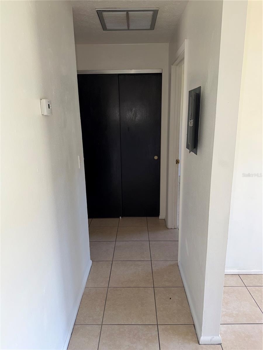 ZERFACES RE SUB - Residential Lease