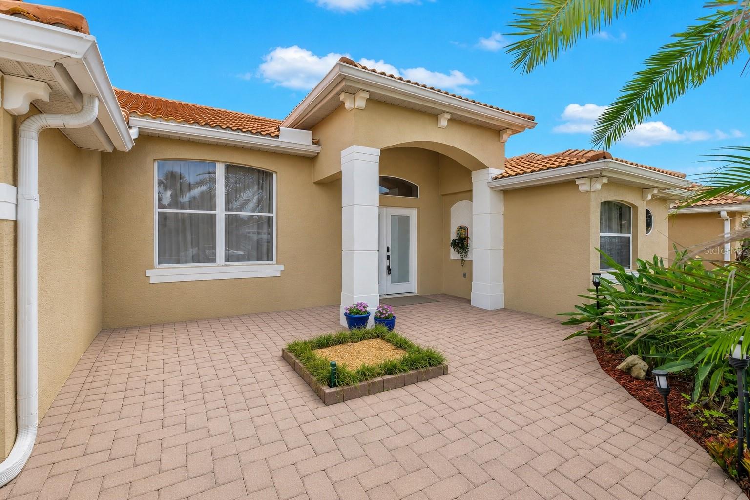 3129 RIACHUELO LANE