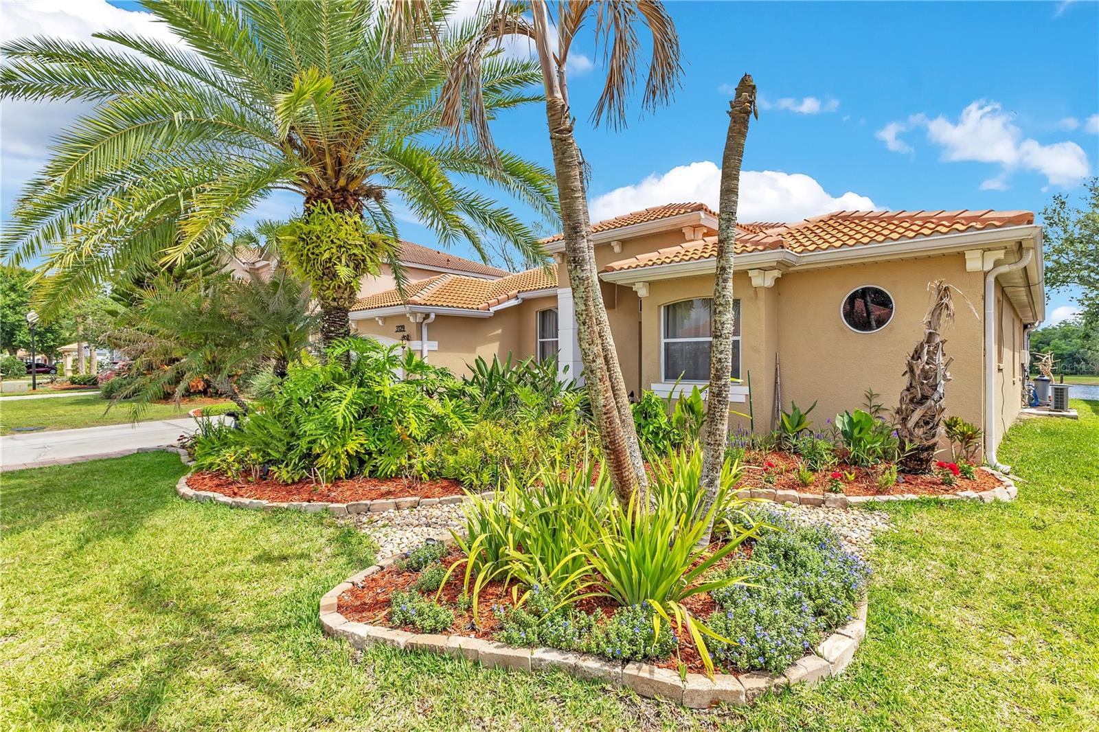 3129 RIACHUELO LANE