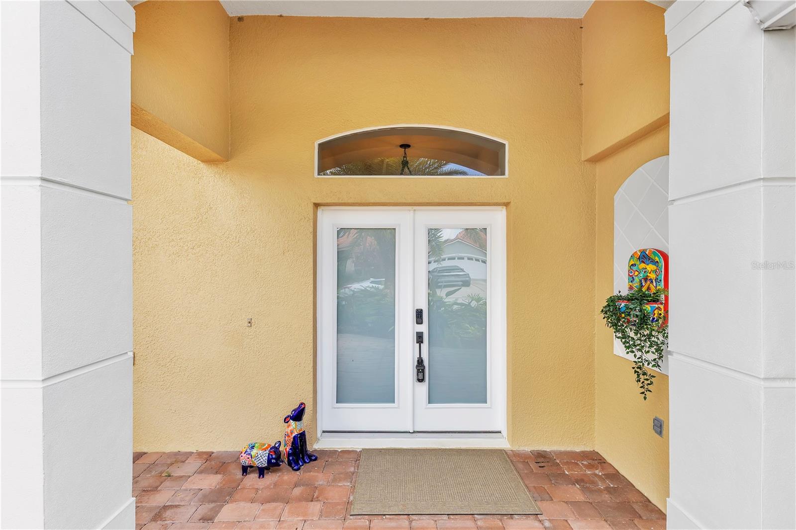 3129 RIACHUELO LANE