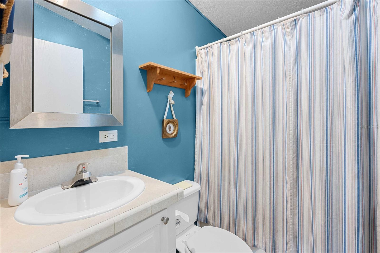 BETMAR ACRES - Residential