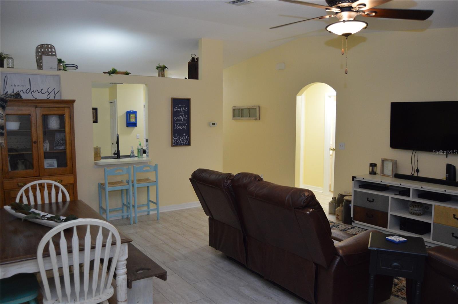 CITRUS SPGS UNIT 07 - Residential