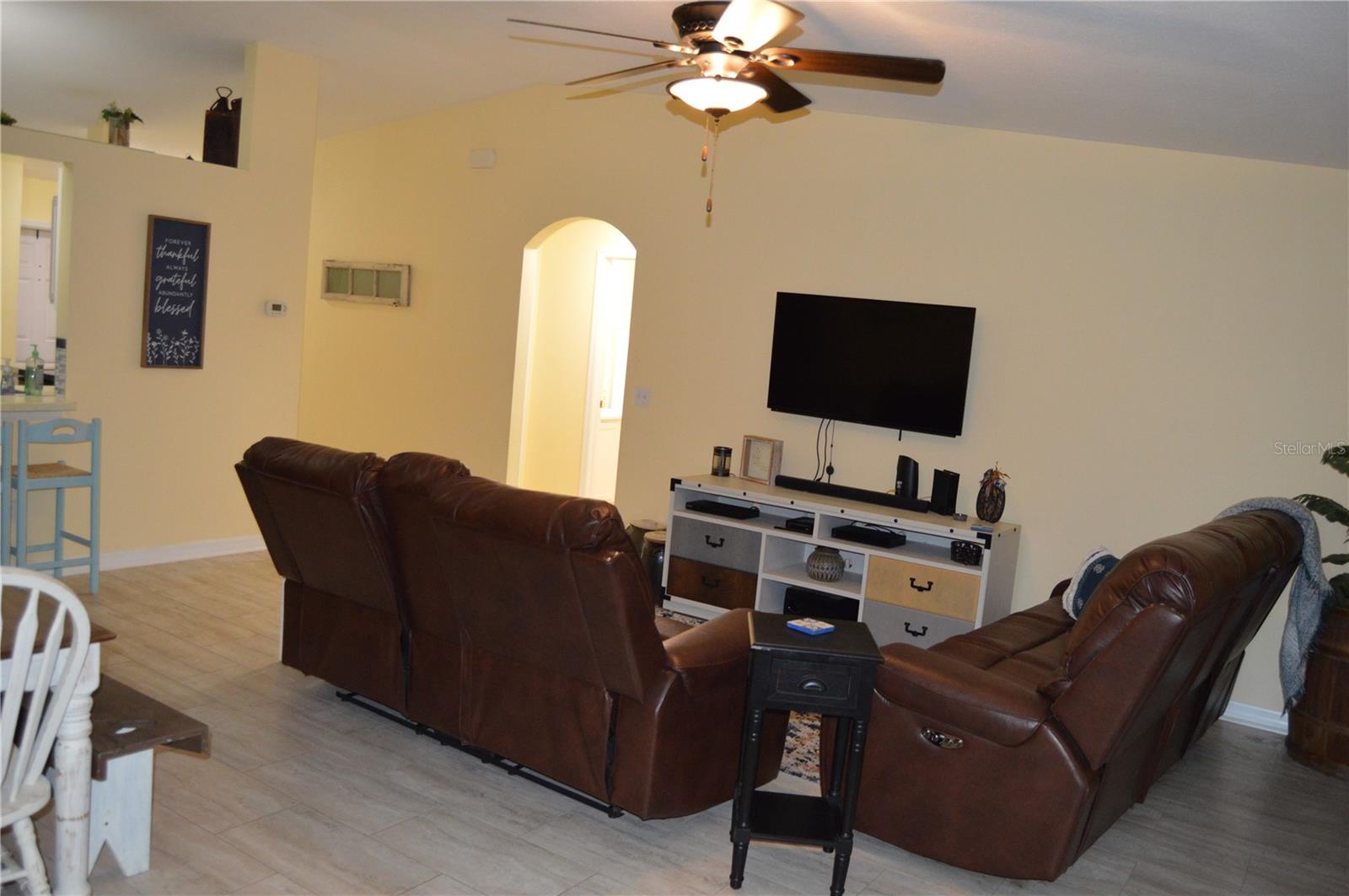 CITRUS SPGS UNIT 07 - Residential