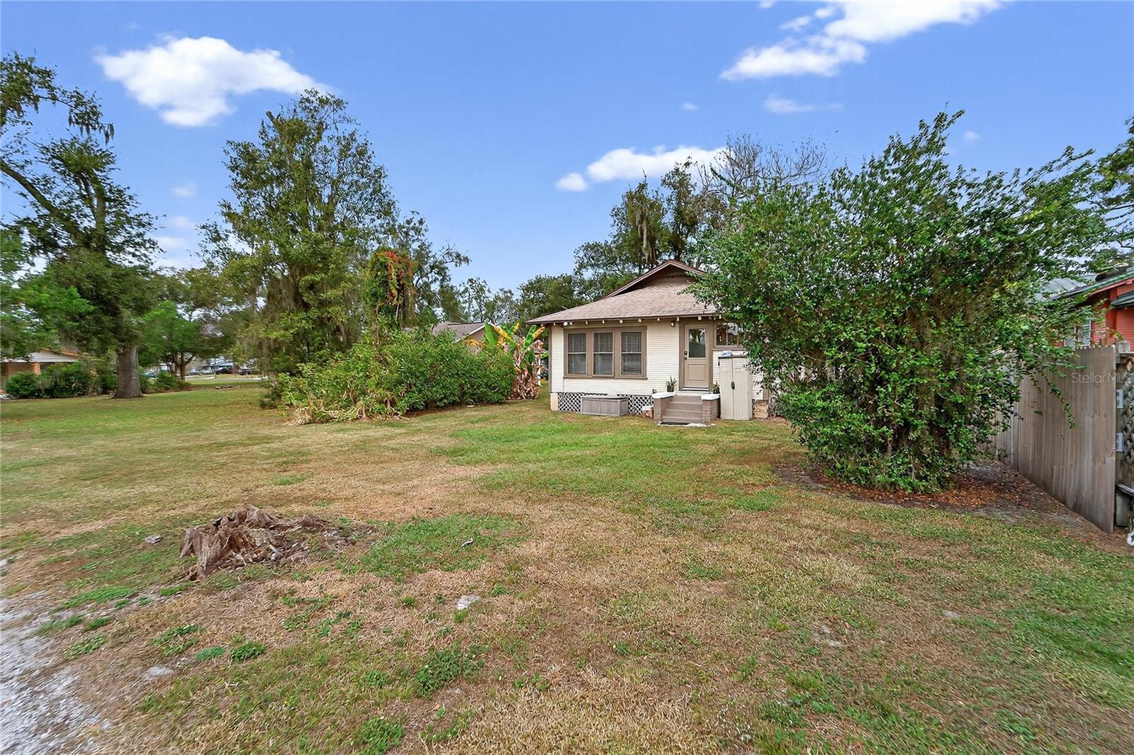 PLANT CITY HEIGHTS - Residential