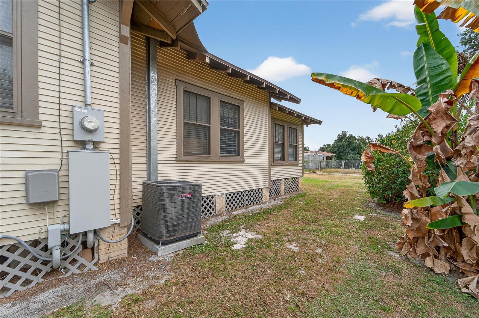 PLANT CITY HEIGHTS - Residential