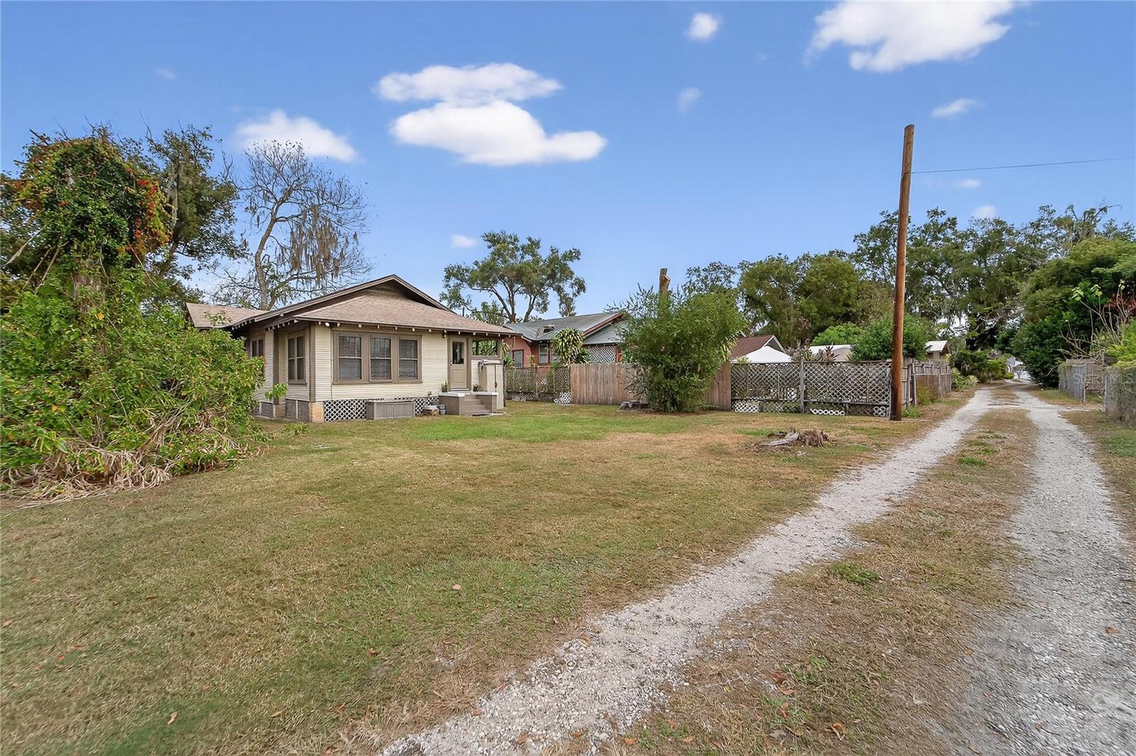 PLANT CITY HEIGHTS - Residential