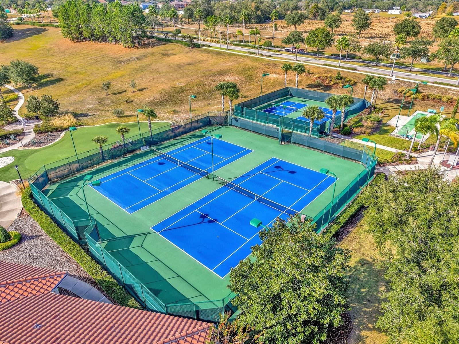 HERITAGE HILLS - Residential