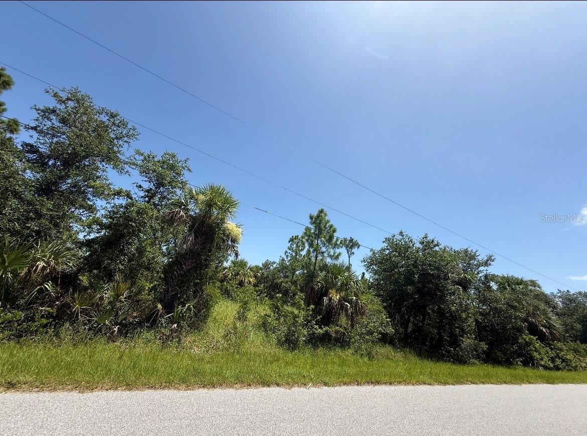 This is a charming waterfront lot located on the Doolittle Waterway, offering perfect access for fishing, kayaking, or birdwatching.
This lot features freshwater canal frontage and is located in a growing neighborhood close to Port Charlotte Town Center Mall, dining, parks, golfing, and just a short drive to the beautiful beaches. Plenty of room for a pool. It's an ideal spot to build your dream home and enjoy Florida's coastal lifestyle.