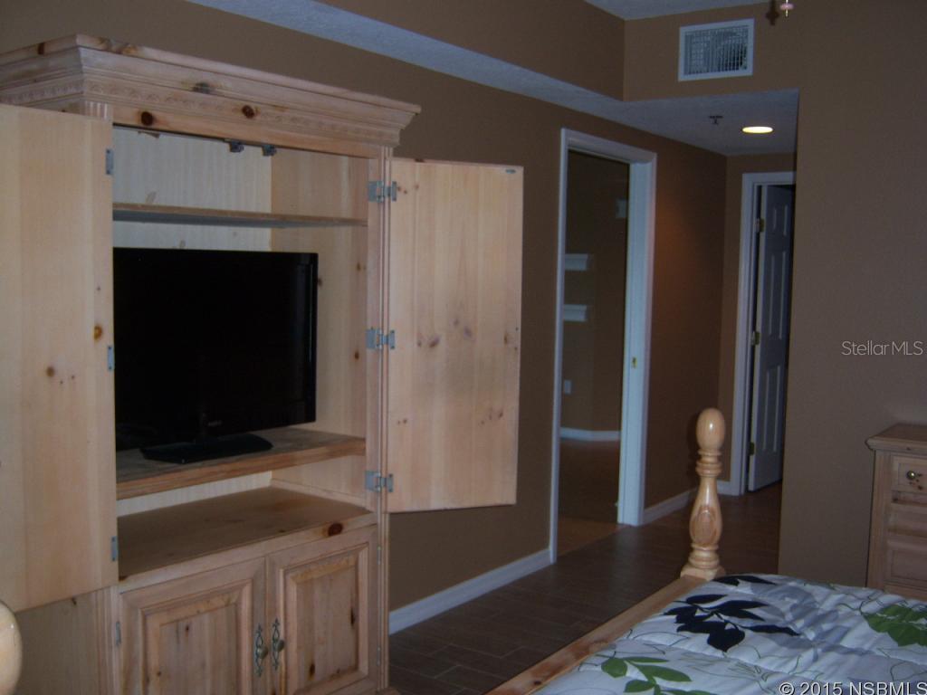 Ocean Walk Condo At Nsb Bldg 04 - Residential Lease