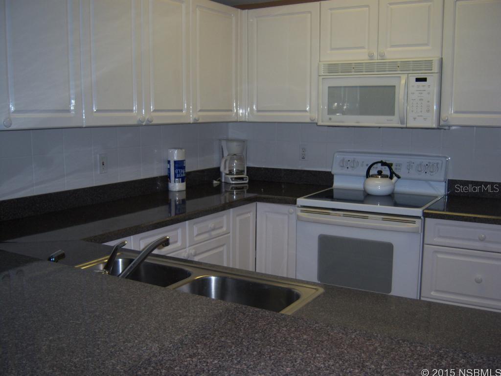 Ocean Walk Condo At Nsb Bldg 04 - Residential Lease