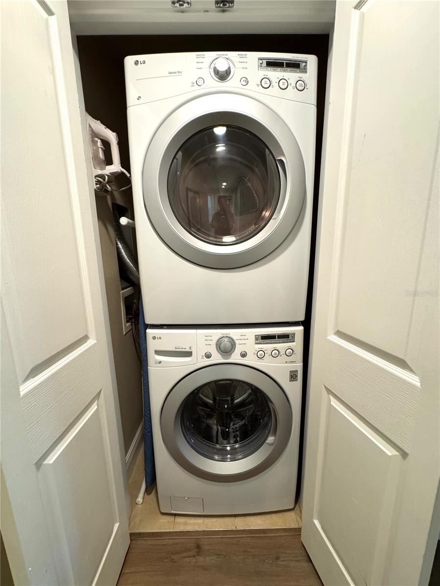 HERITAGE CROSSING CONDO P 01 - Residential