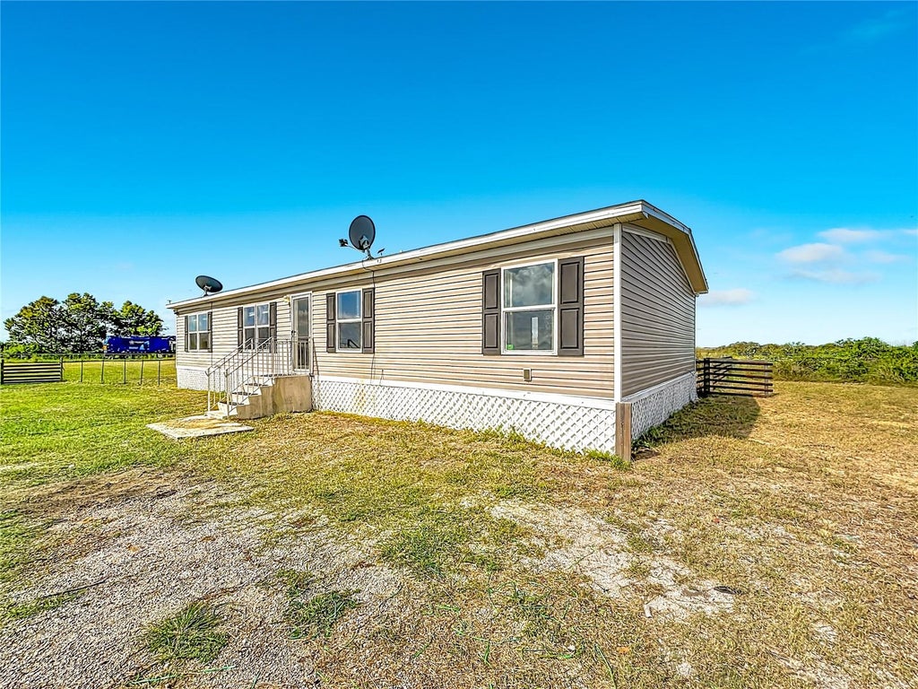 Photo of 1491 Alford Road, Haines City, FL 33844 (MLS # O6435518)