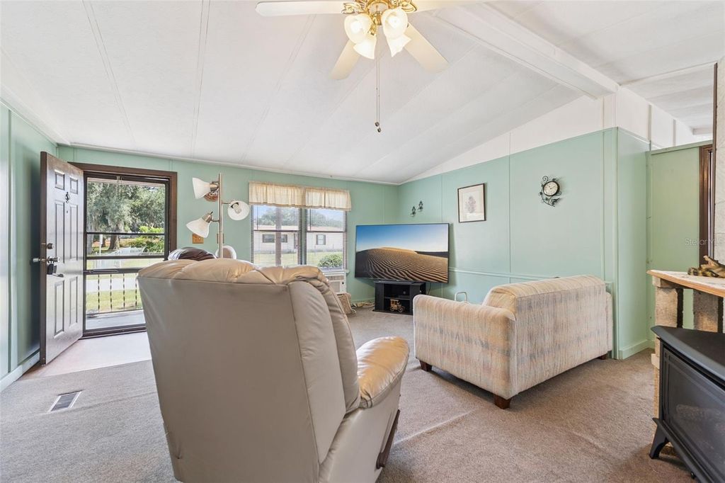 Photo of 4808 Rollinglen Loop W, Lakeland, FL 33810 (MLS # P4939097)