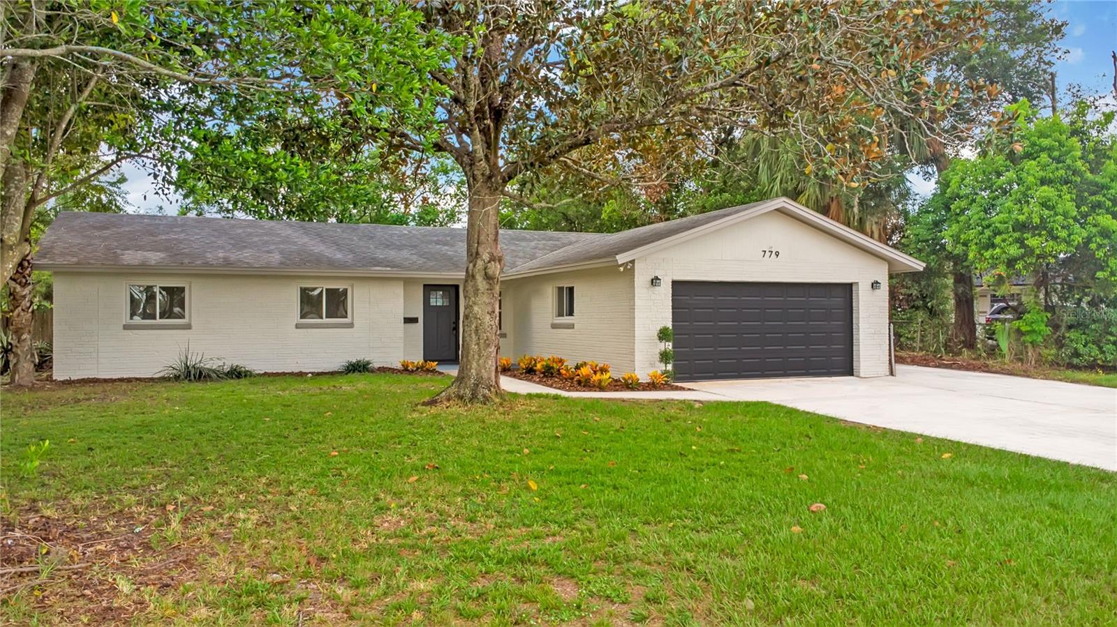 779 PARK MANOR DRIVE