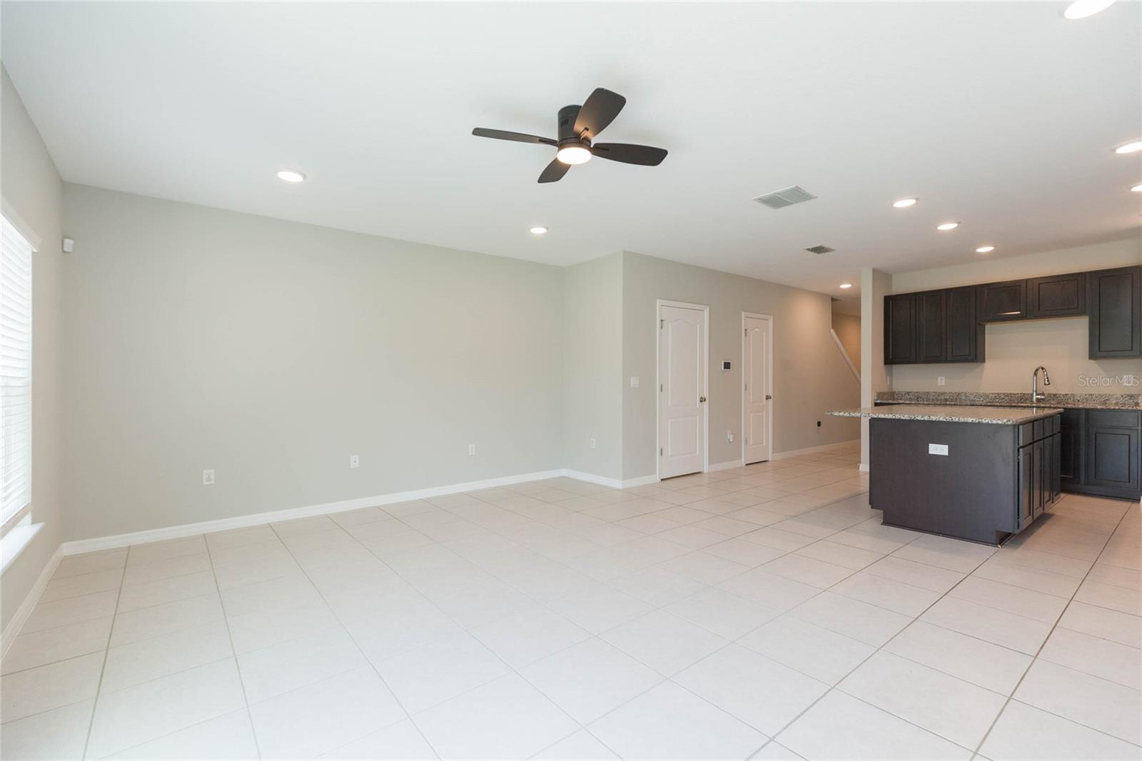 CP & WILLIAMS TWNHMS - Residential