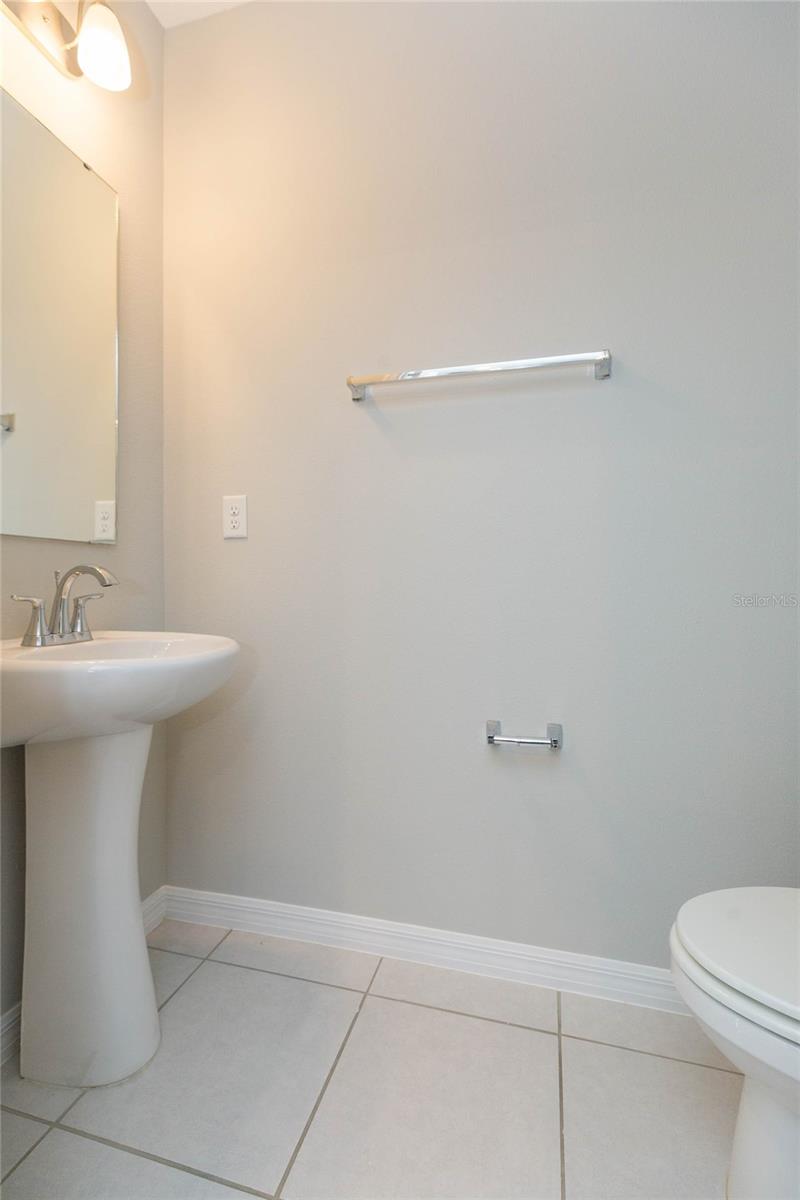 CP & WILLIAMS TWNHMS - Residential