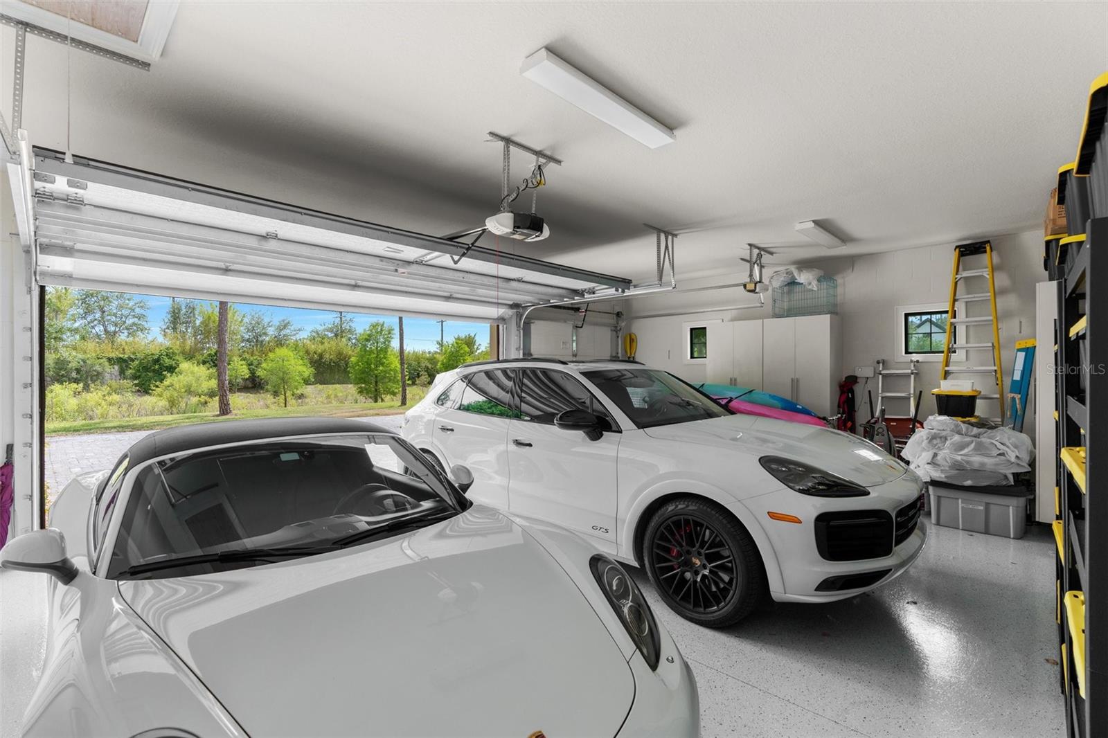 PINE COVE ESTATES - Residential