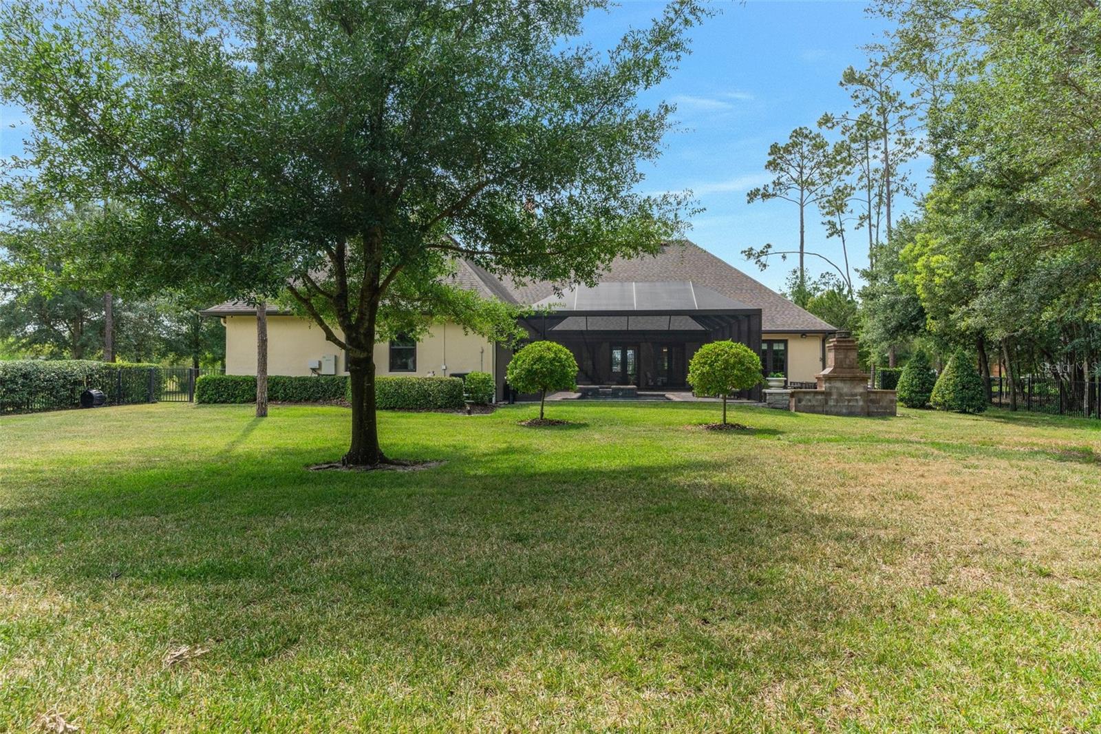 PINE COVE ESTATES - Residential