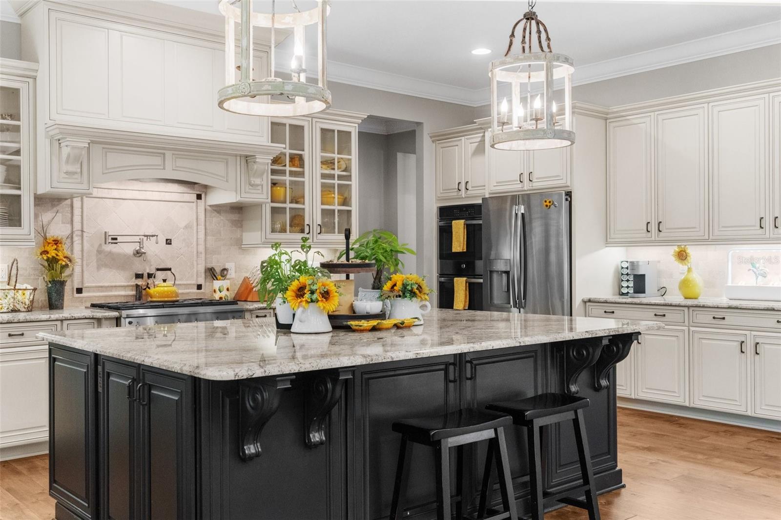 PINE COVE ESTATES - Residential