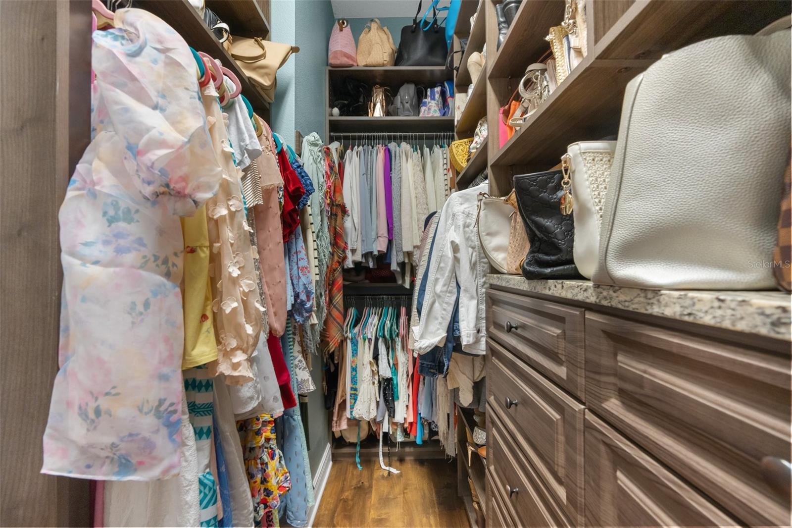 PINE COVE ESTATES - Residential