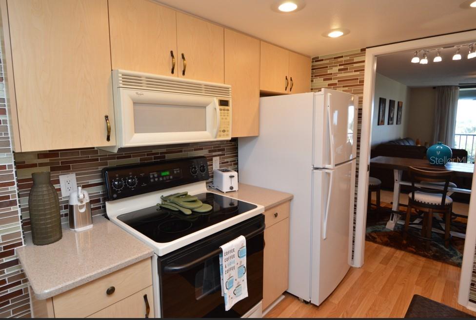 PASADENA COVE CONDO - Residential