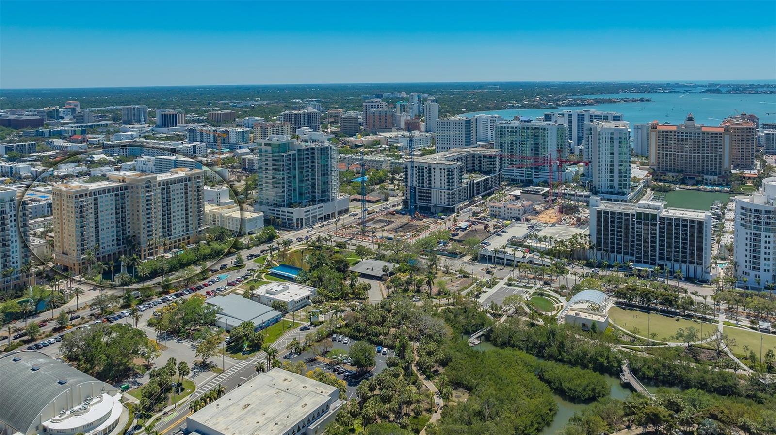 RENAISSANCE 1 - Residential Lease