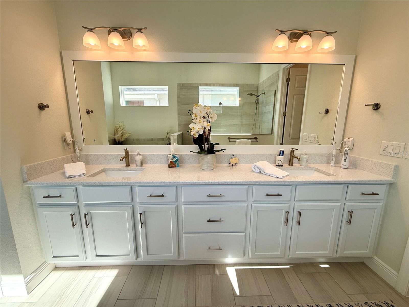 LAKES OF MOUNT DORA - Residential