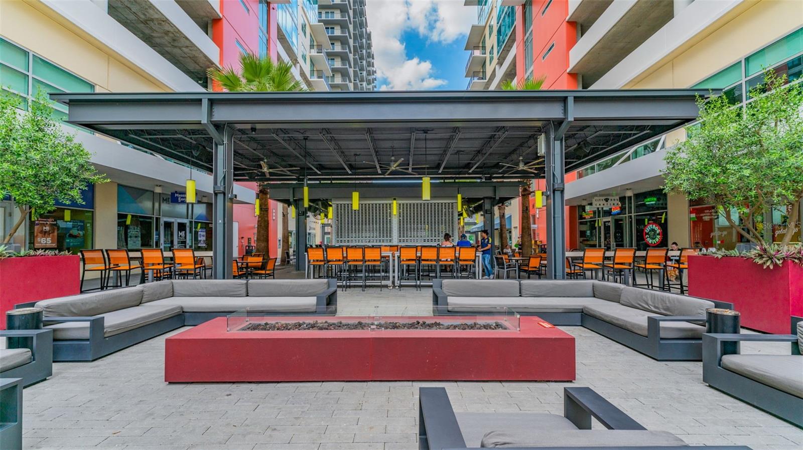 GRAND CENTRAL AT KENNEDY RESID - Residential