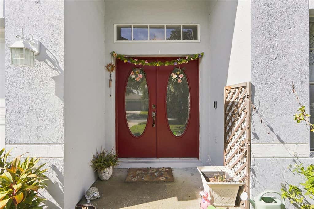 Photo of 1732 Nestlewood Trail, Orlando, FL 32837 (MLS # O6433362)