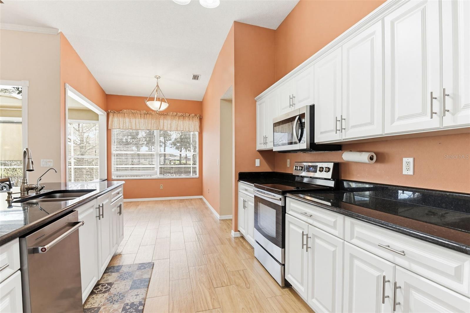 WATERS EDGE - Residential