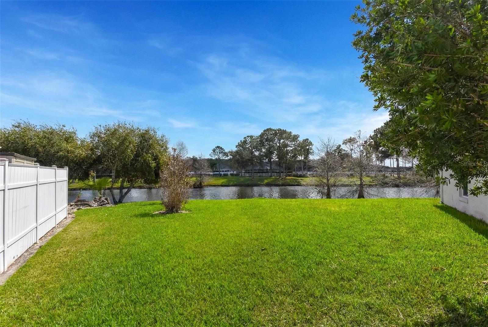 WATERS EDGE - Residential