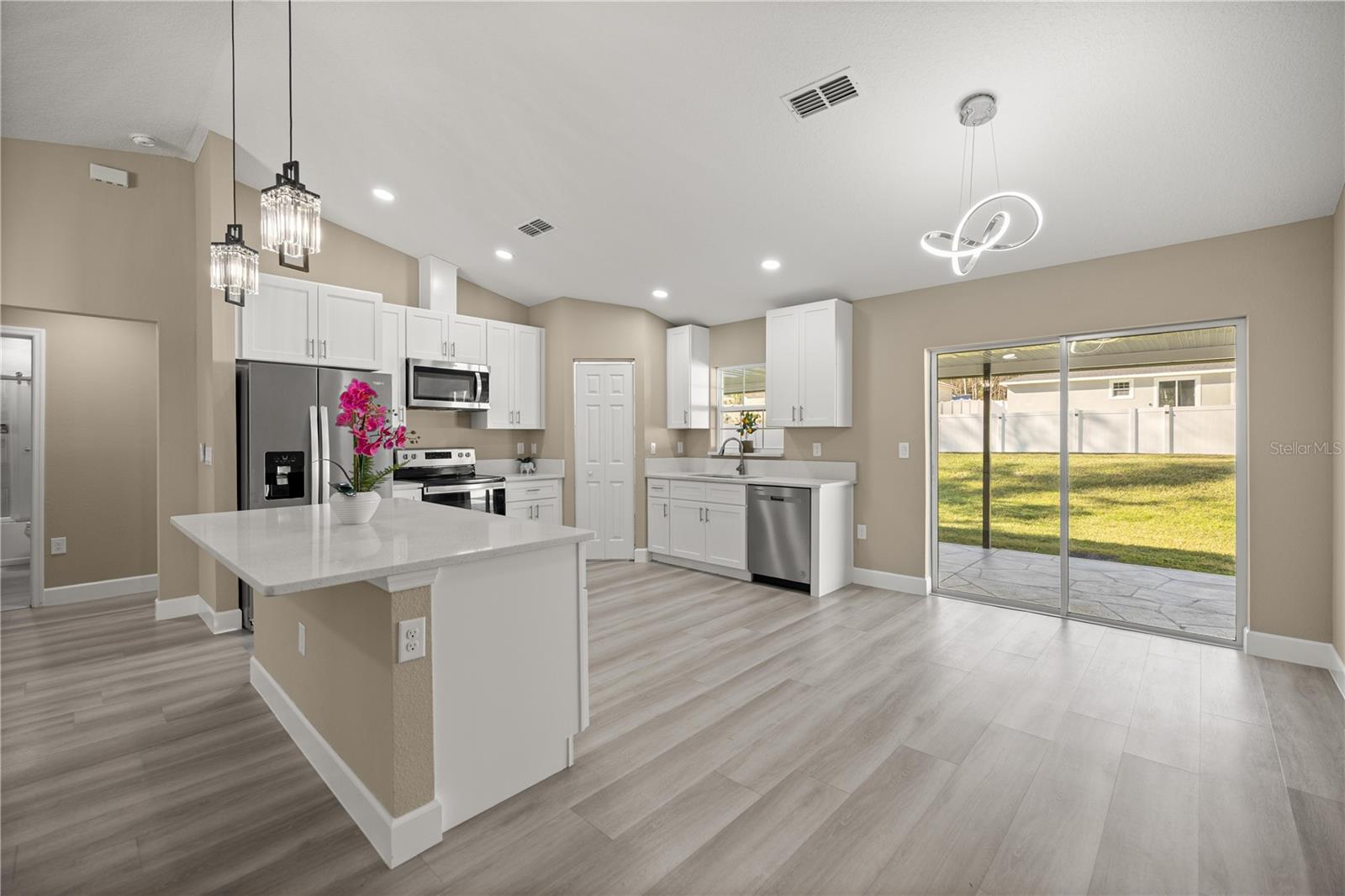 BELLEVIEW HEIGHTS ESTATE - Residential