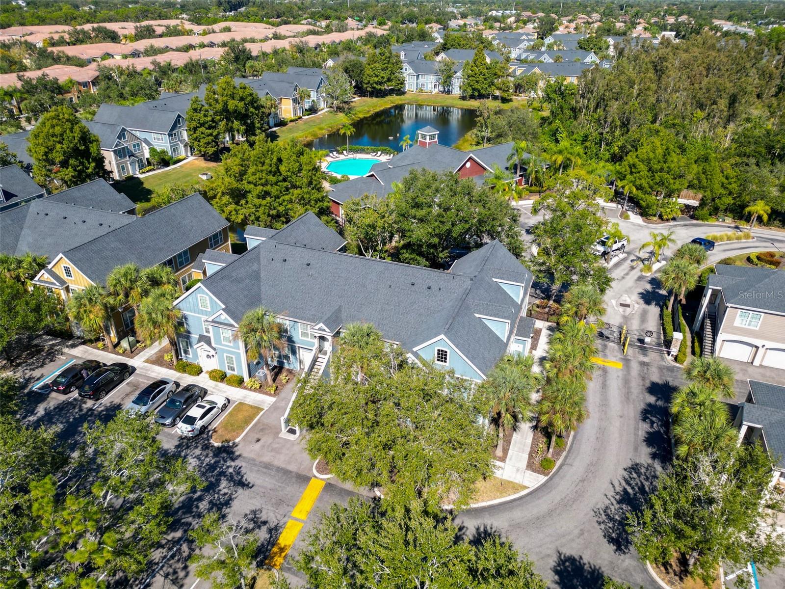 ADMIRALS WALK - Residential Lease