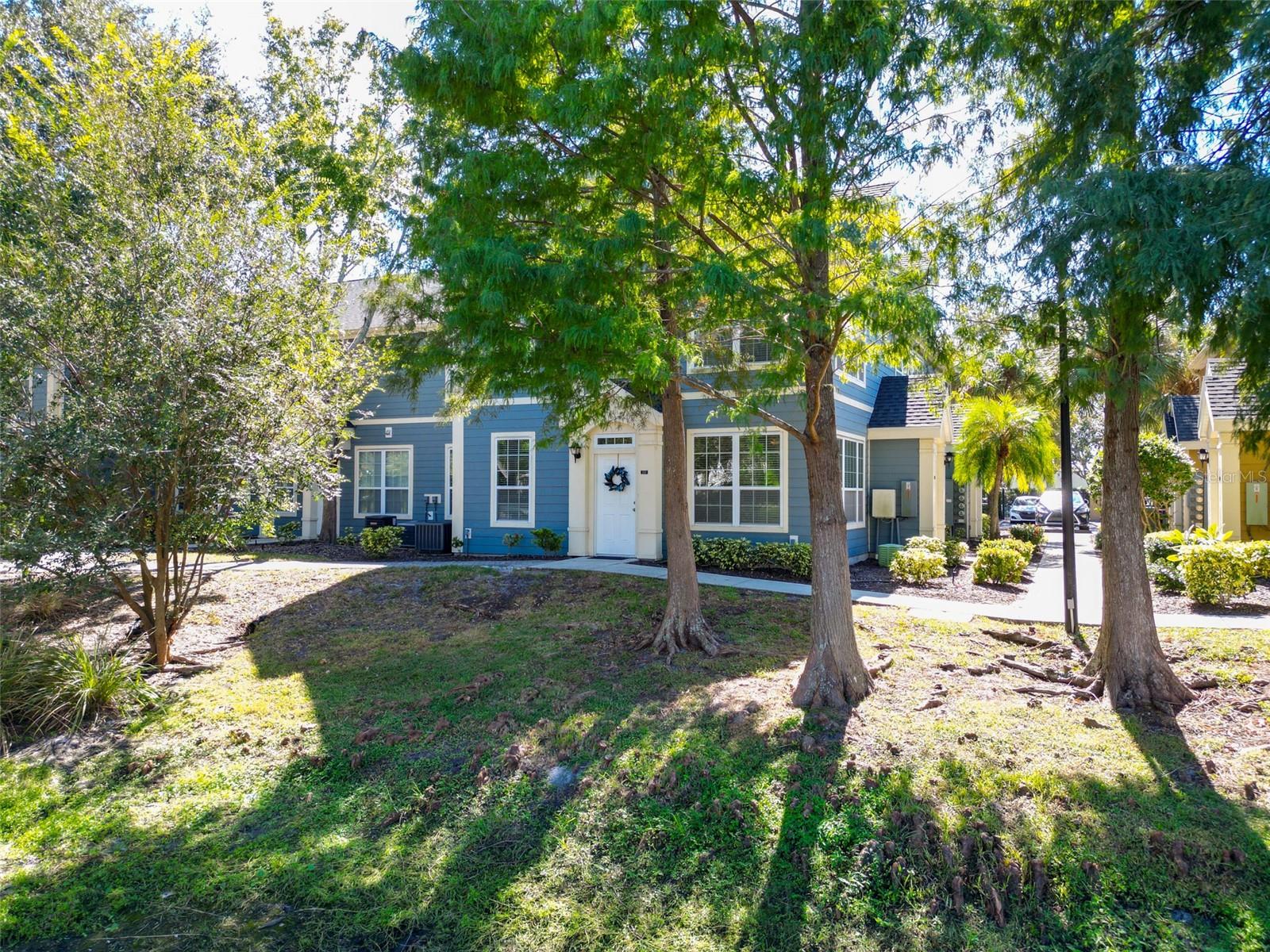 ADMIRALS WALK - Residential Lease