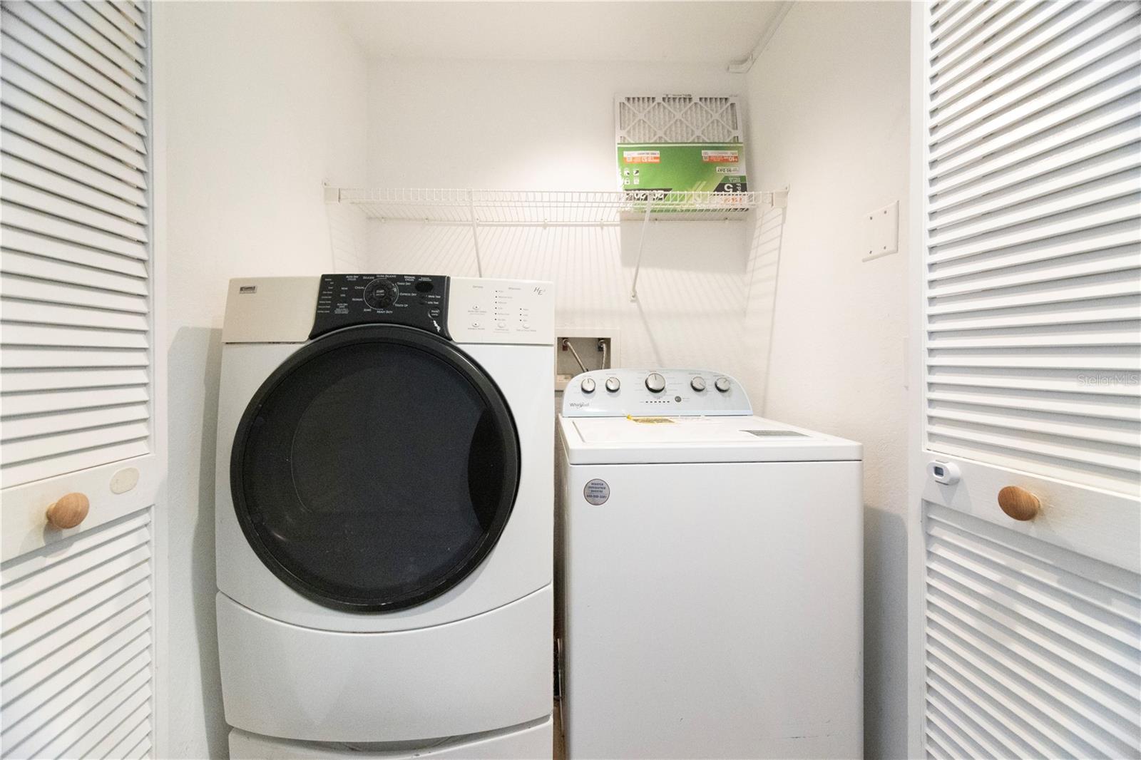 ADMIRALS WALK - Residential Lease