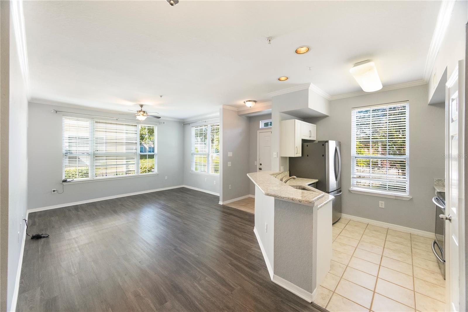 ADMIRALS WALK - Residential Lease