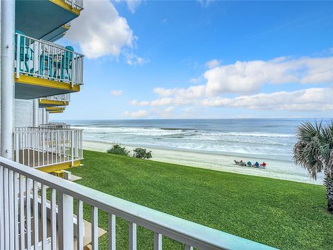 A home in NEW SMYRNA BEACH