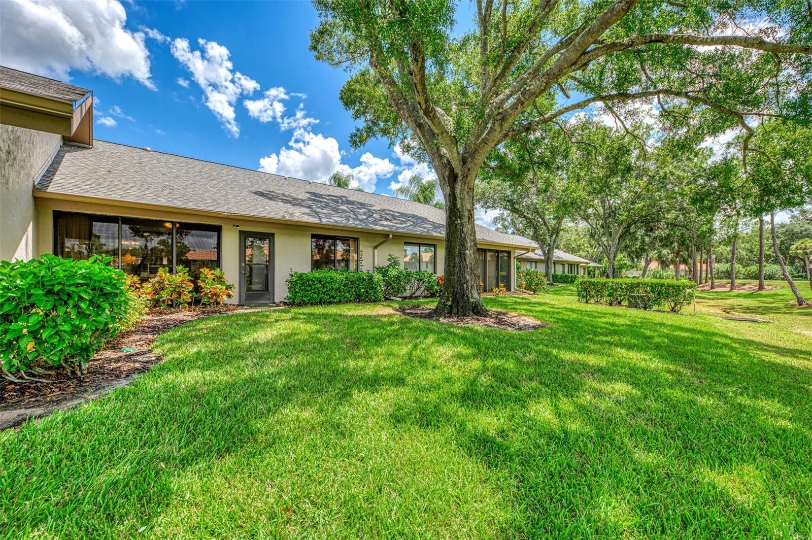 KINGSMERE - Residential