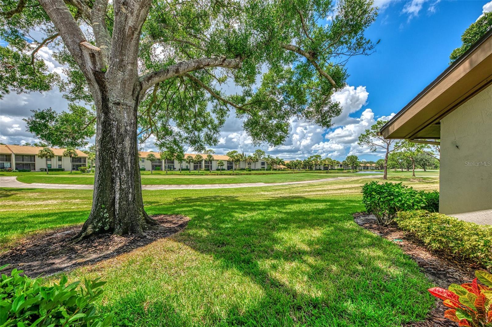 KINGSMERE - Residential