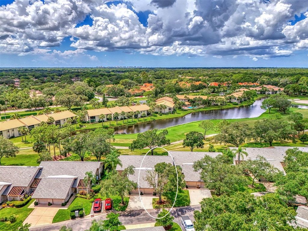 Photo of 4521 Kingsmere #6, Sarasota, FL 34235 (MLS # A4668256)