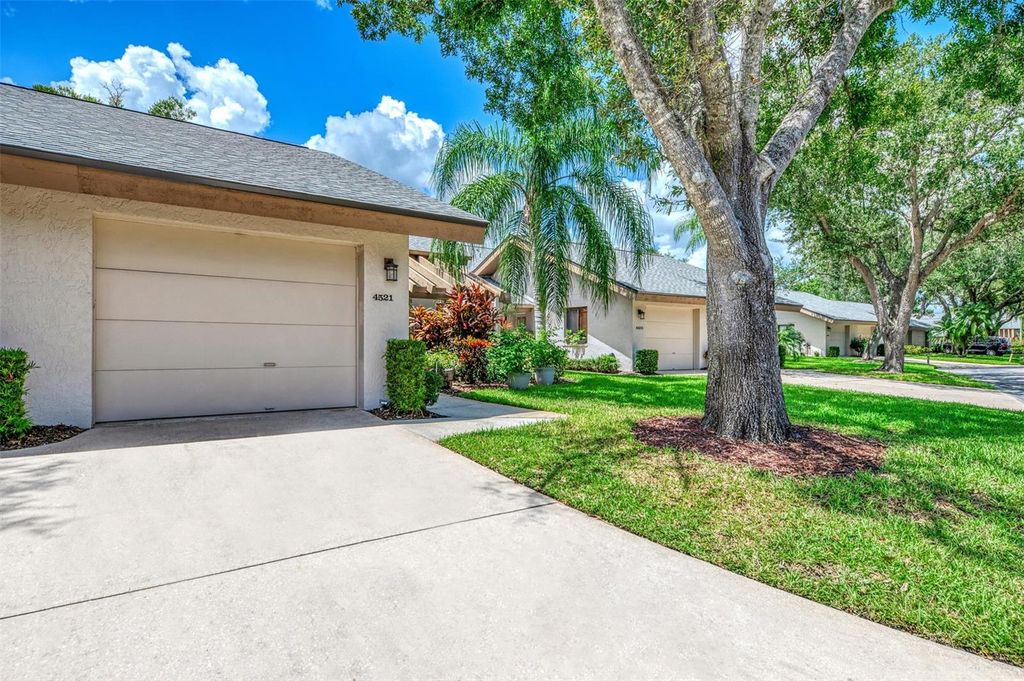 Photo of 4521 Kingsmere #6, Sarasota, FL 34235 (MLS # A4668256)