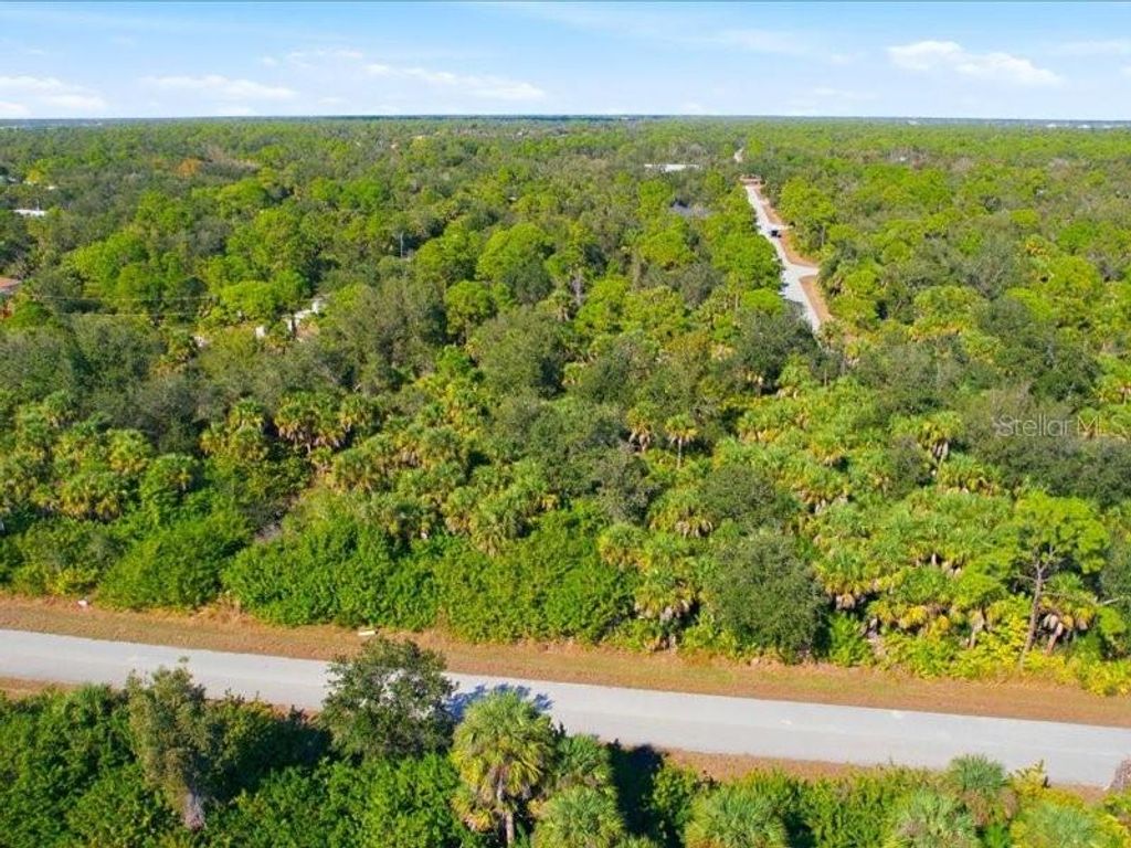 Photo of 17378 Quincy Avenue, Port Charlotte, FL 33948 (MLS # TB8468577)