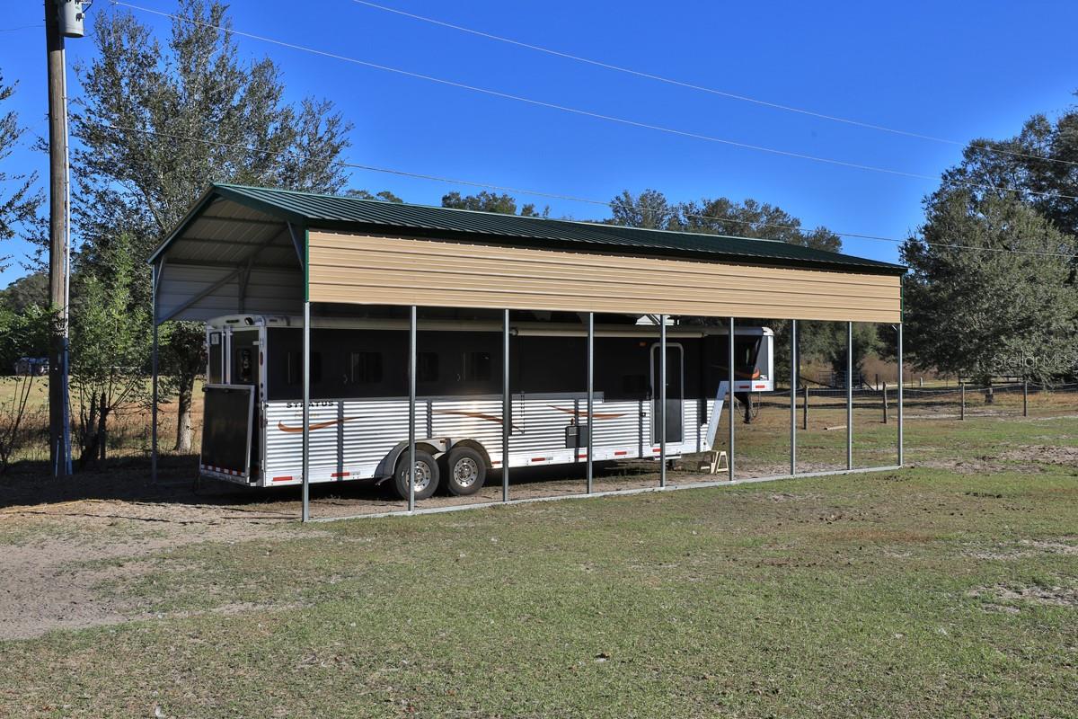 ACREAGE NON-SUBDIVISION - Residential