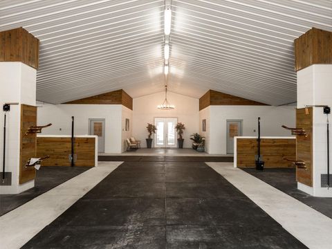 Tiny photo for 15225 NW 112th Place Road, Morriston, FL 32668 (MLS # OM712883)